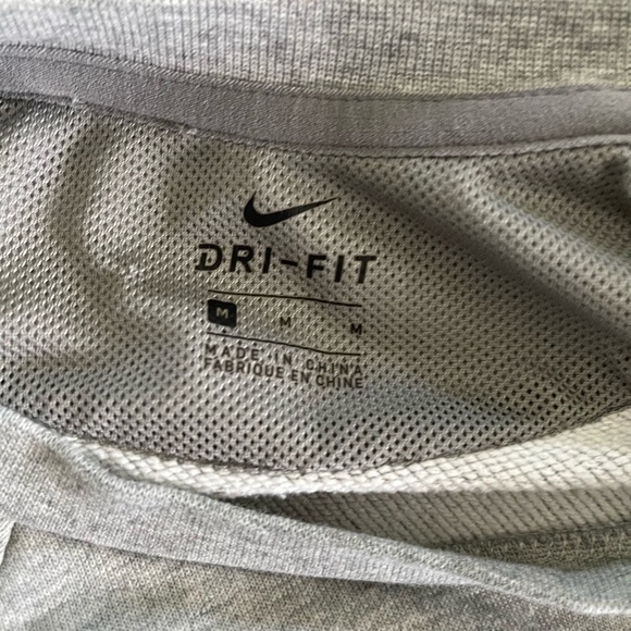 nike grey cut off sweatshirt size m - Picture 4 of 8
